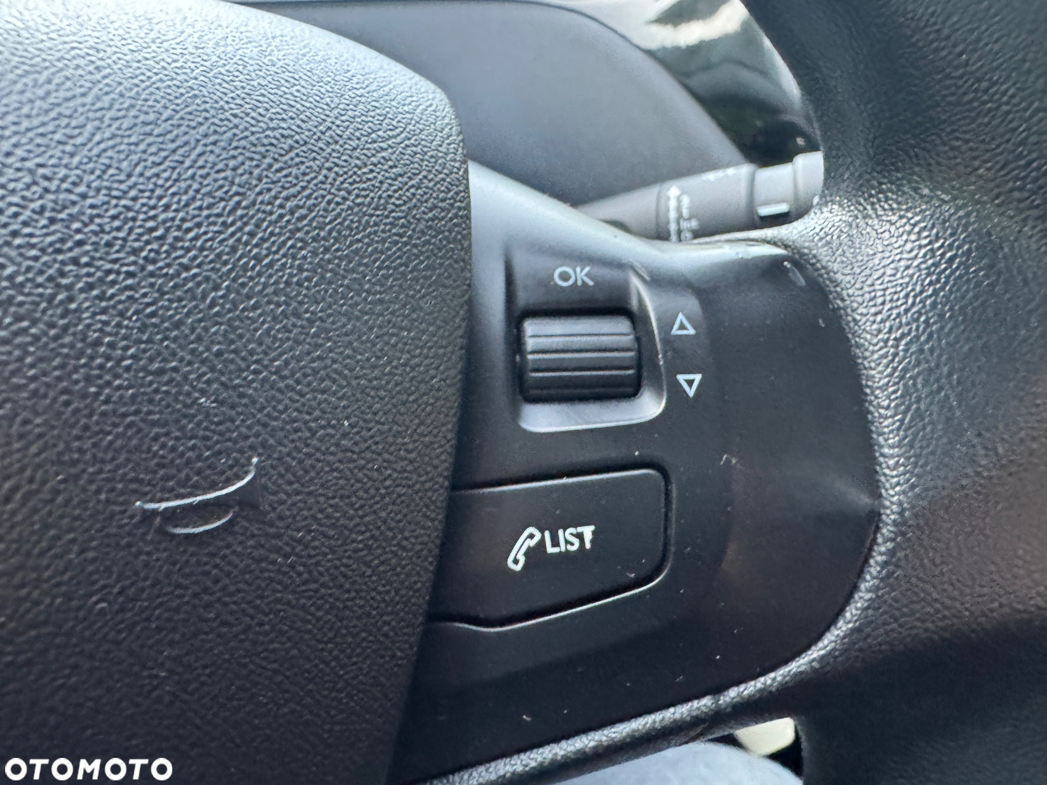Peugeot 208 1.6 BlueHDi Active - 19