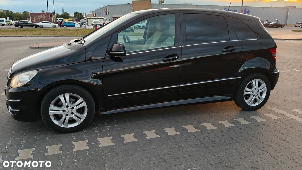 Mercedes-Benz Klasa B 180 CDI Autotronic - 8