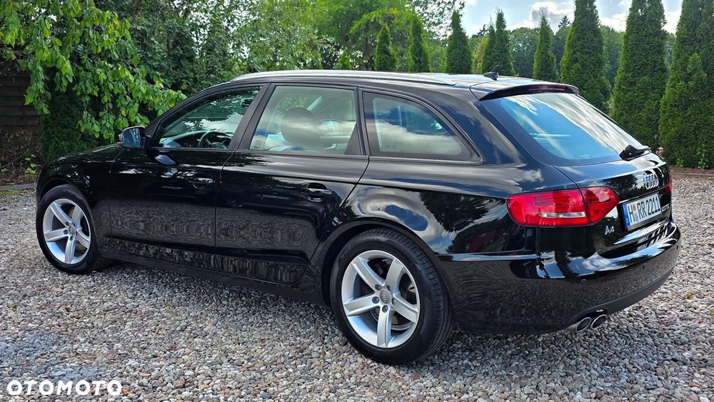 Audi A4 Avant - 9