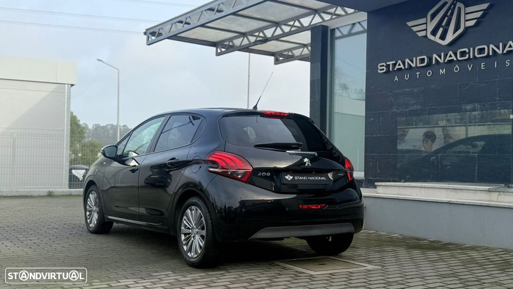 Peugeot 208 1.6 BlueHDi Style - 10