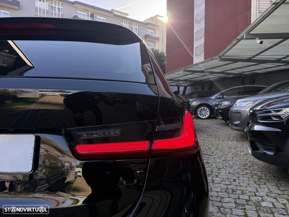 BMW 318 d Advantage - 12