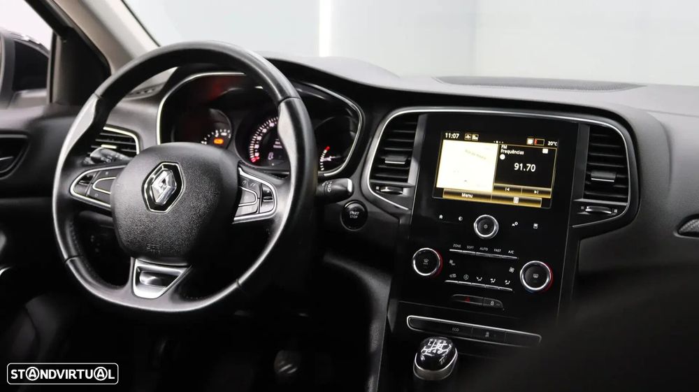 Renault Mégane Sport Tourer - 14