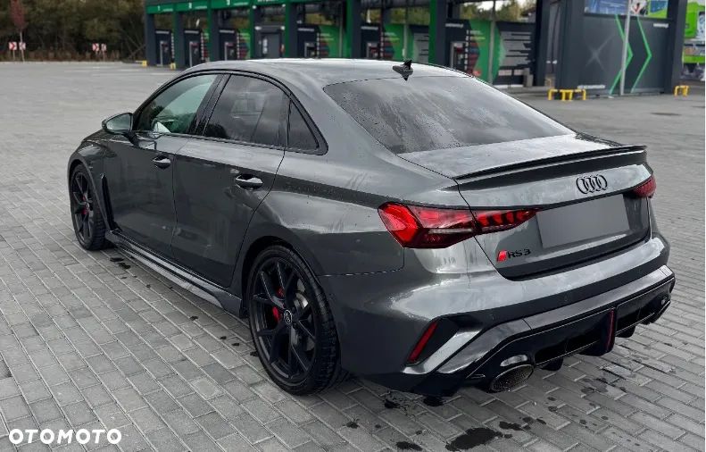 Audi RS3 Sportback - 2