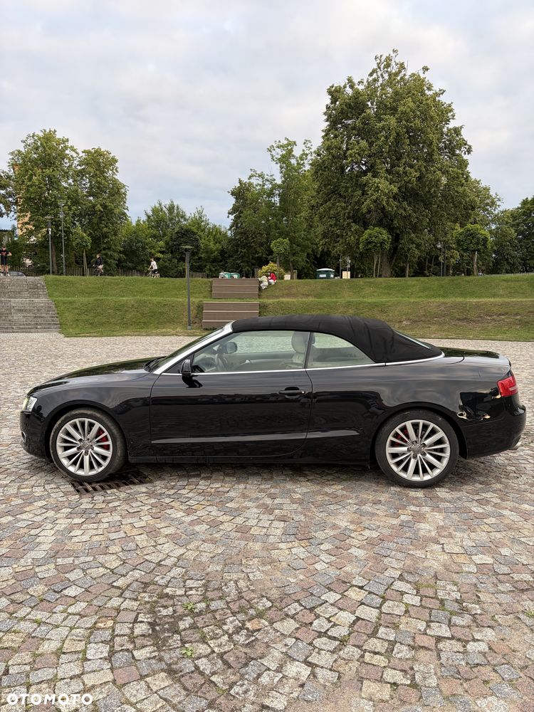 Audi A5 Cabrio - 8