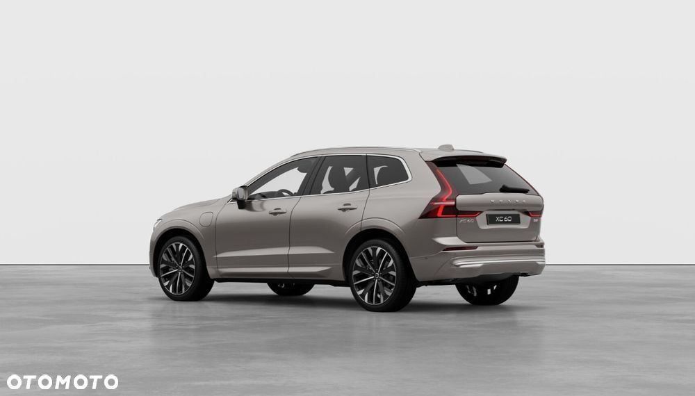 Volvo XC 60 T6 Plug-In Hybrid AWD Ultra Bright - 3