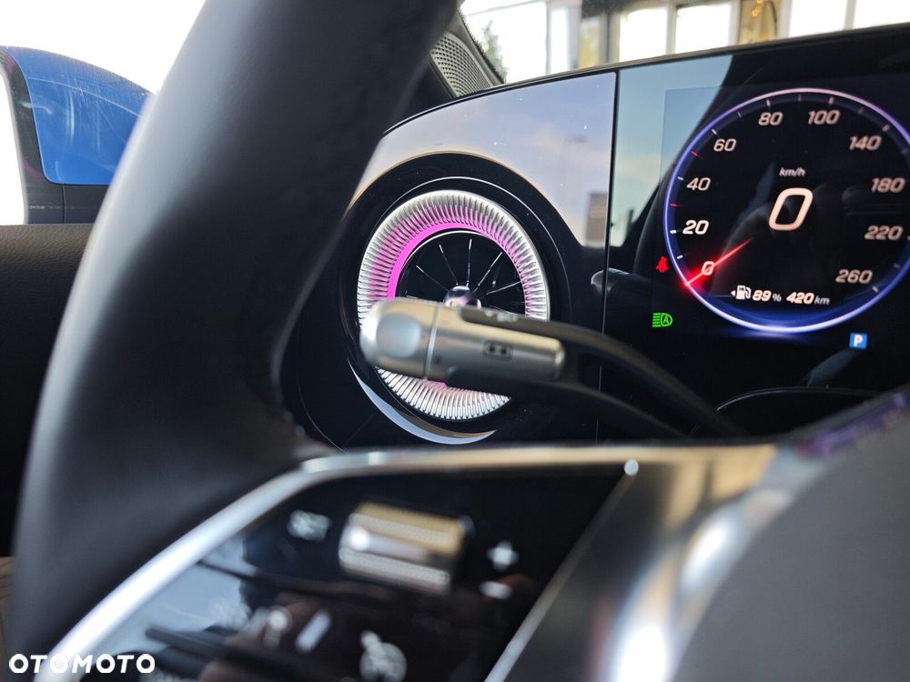 Mercedes-Benz CLA 180 mHEV 8G-DCT - 30