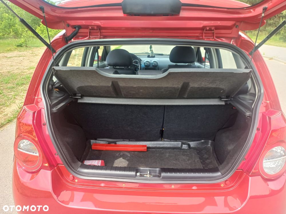 Chevrolet Aveo 1.4 LT - 19