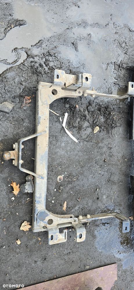 Hak holowniczy belka stopień zderzak PDC Renault Master III IV 511601949R - 1