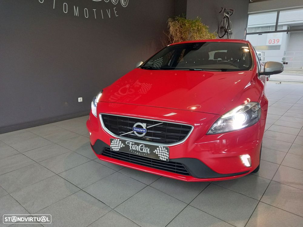 Volvo V40 2.0 D2 R-Design - 23