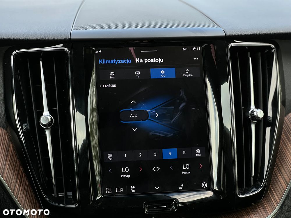 Volvo XC 60 - 23