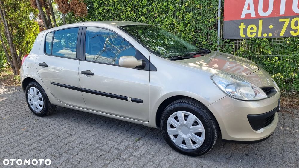 Renault Clio 1.5 dCi Extreme - 20