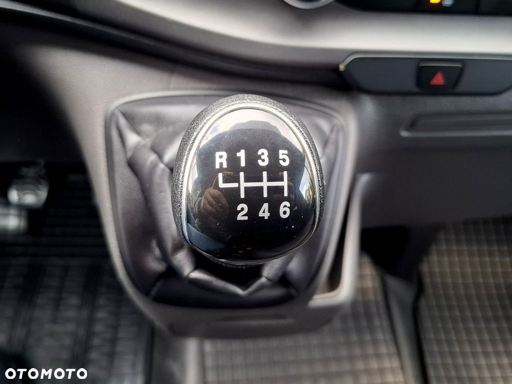 Ford Transit Custom - 25