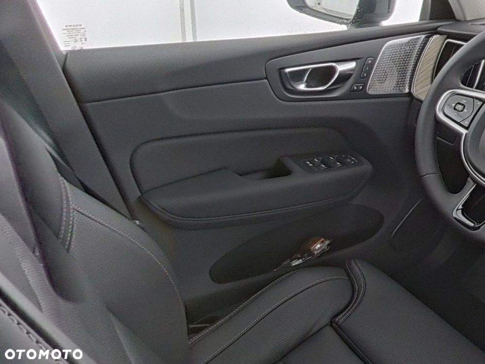 Volvo XC 60 - 13