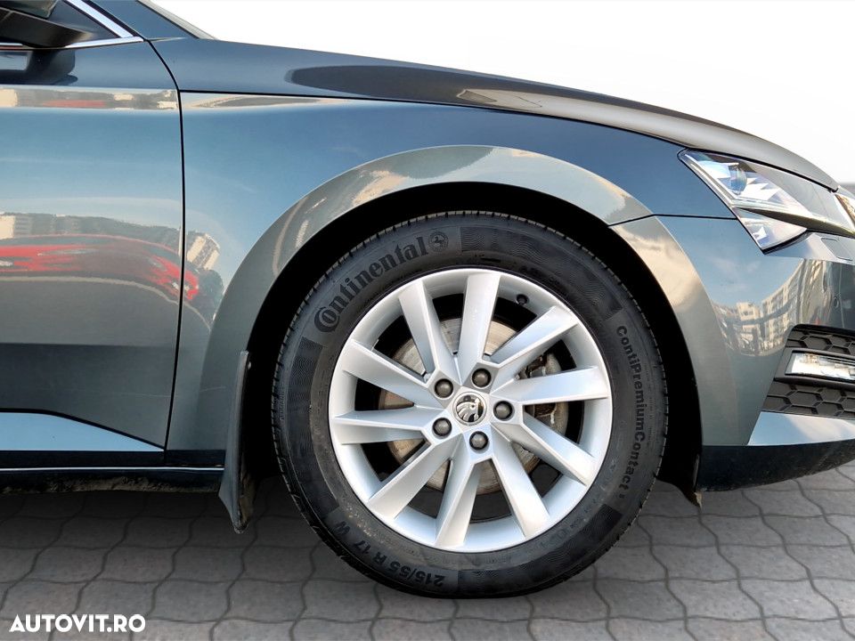Skoda Superb 2.0 TDI DSG Ambition - 12