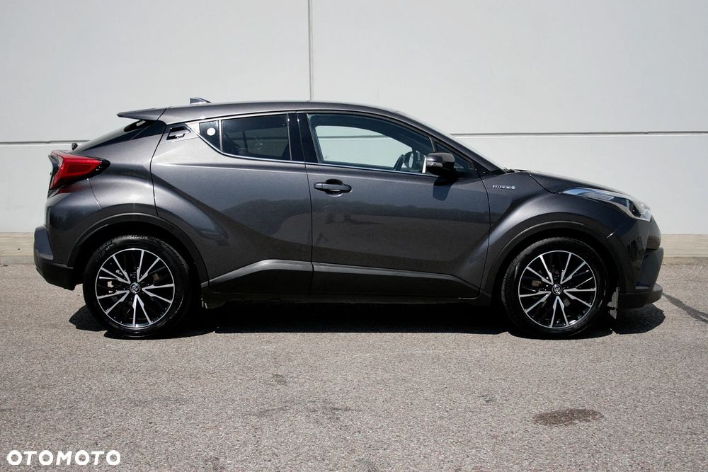 Toyota C-HR 1.8 Hybrid Dynamic - 2