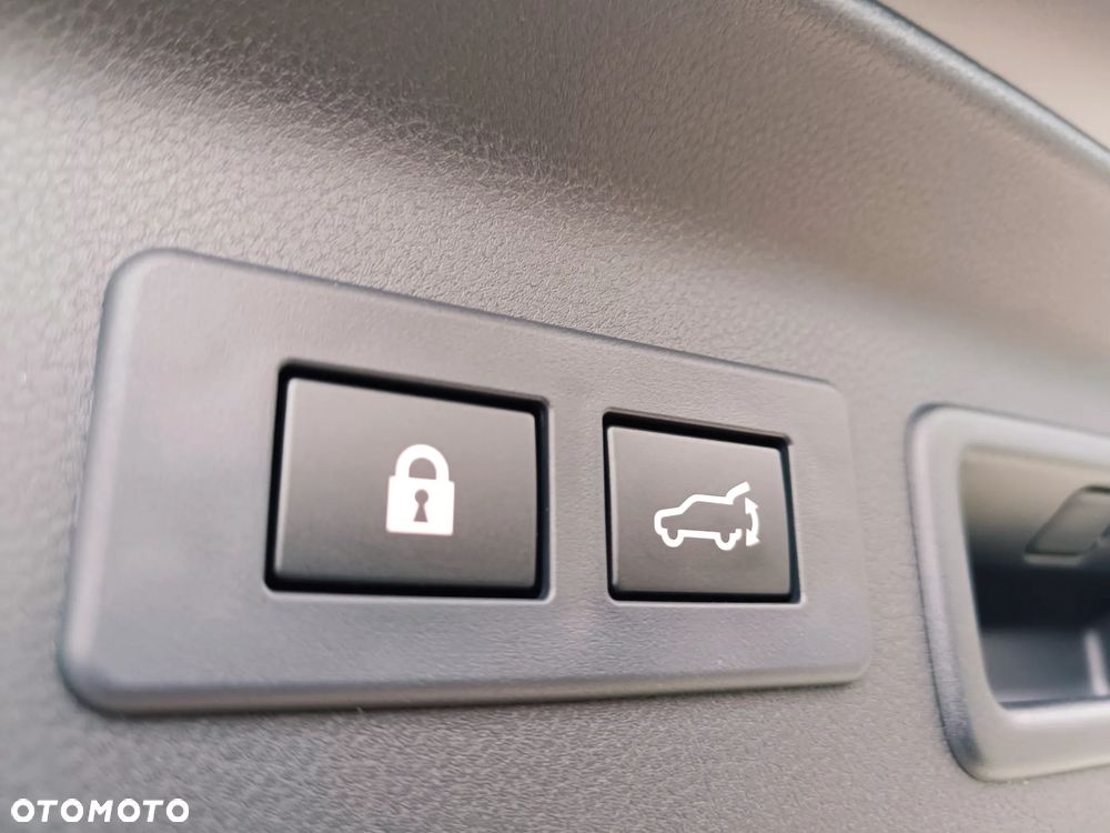 Subaru Forester 2.0i-L Platinum (EyeSight) Lineartronic - 39