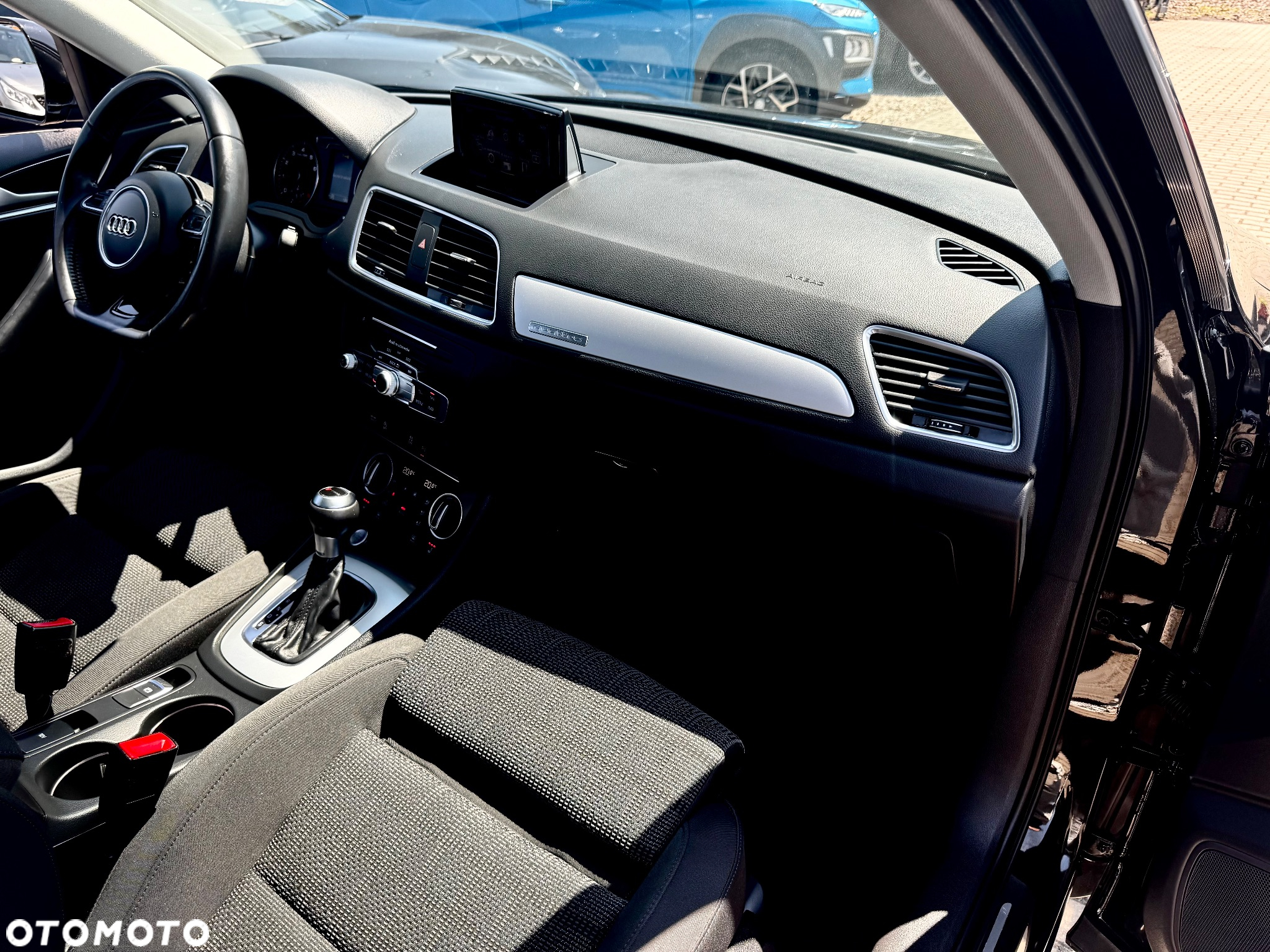 Audi Q3 2.0 TFSI Quattro Sport S tronic - 27