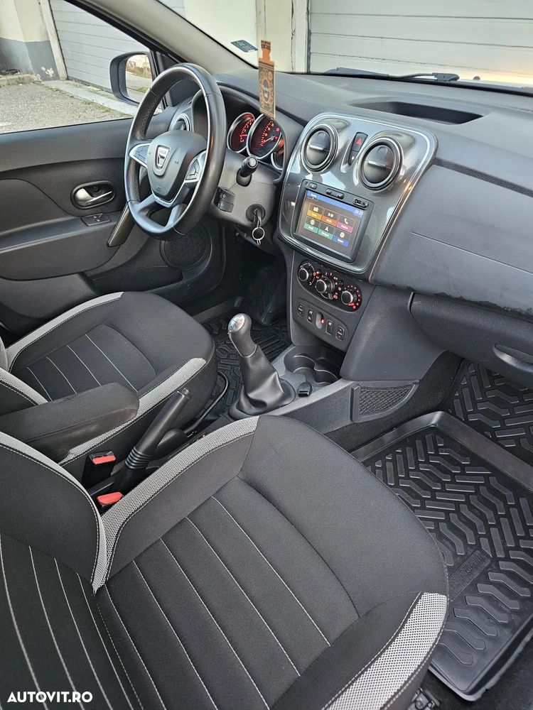 Dacia Sandero Stepway dCi 90 Prestige - 12