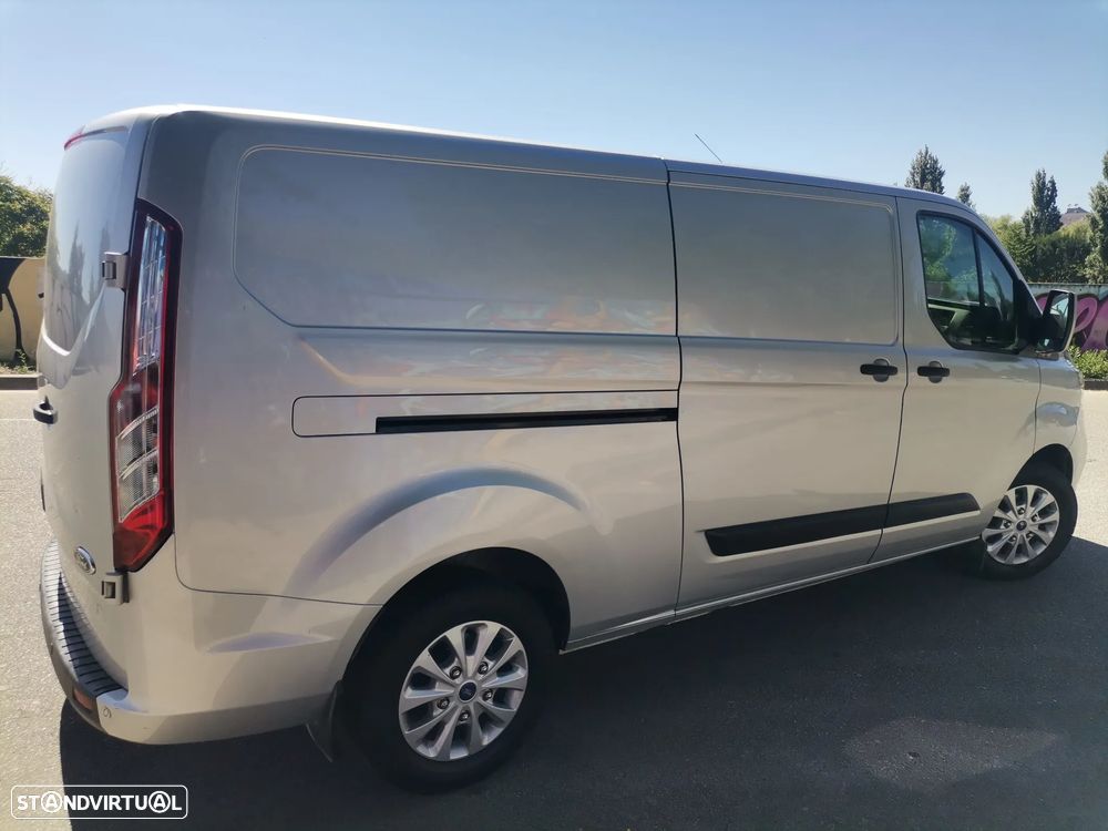 Ford Transit Custom LONGA  L2H1 2.0 TDCI 3L - 5