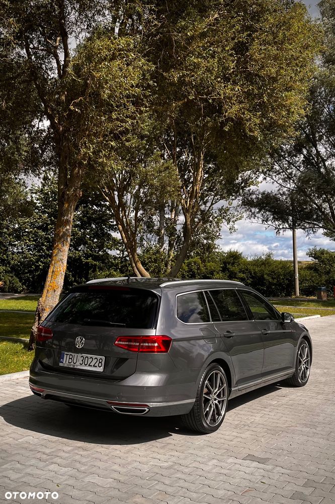Volkswagen Passat 2.0 TDI Bi-Turbo BMT 4Mot Highline DSG - 7