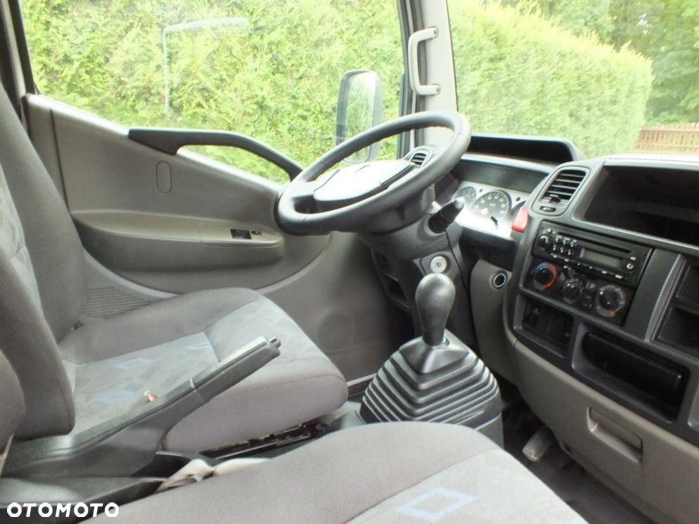 Renault MAXITY - 10