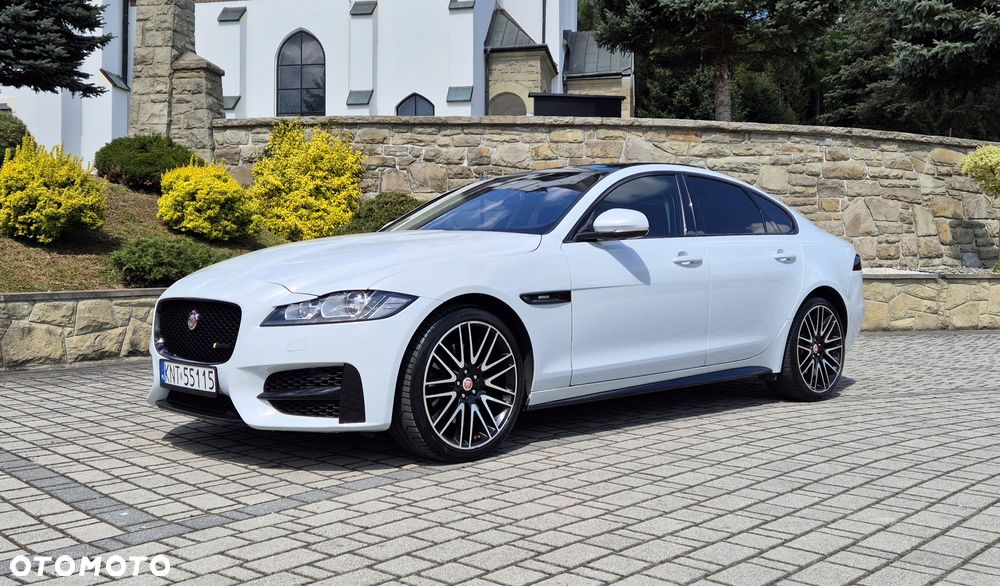 Jaguar XF 3.0 V6 AWD R-Sport - 7