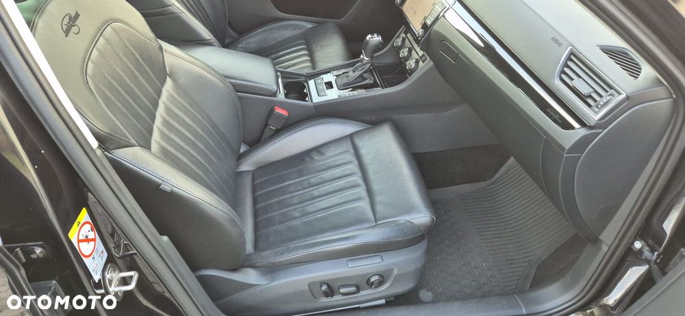 Skoda Superb 2.0 TDI 4x4 L&K DSG - 8