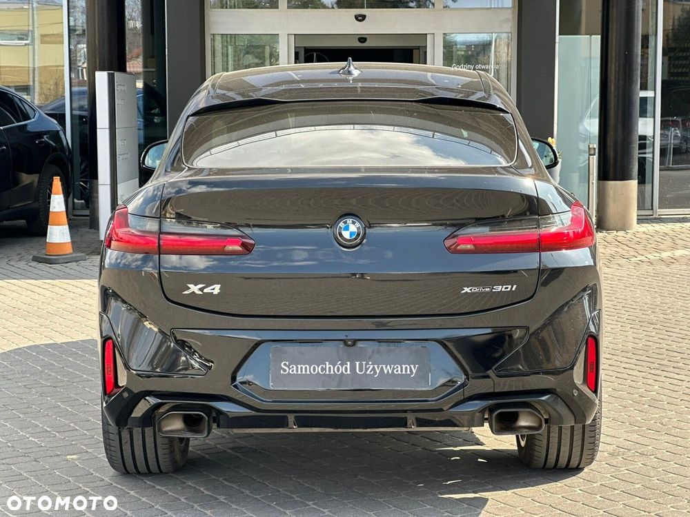 BMW X4 - 4