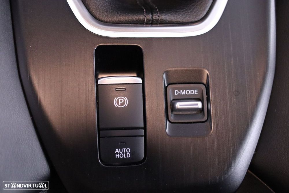 Nissan Qashqai 1.3 DIG-T N-Connecta - 31