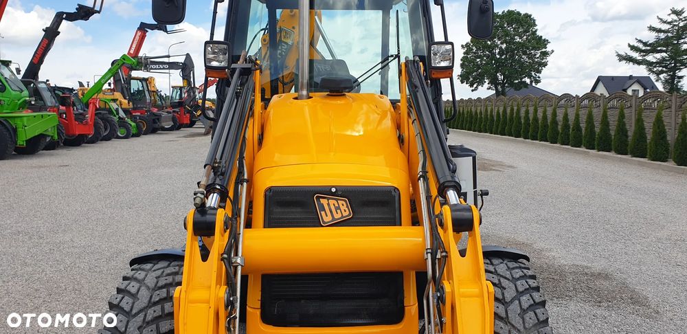 JCB 2CX tylko 2835mtg! z ROTOTILT / 3 łyżki /widły/centralne smarowanie/klimatyzacja / STAN IDEALNY !! - 27