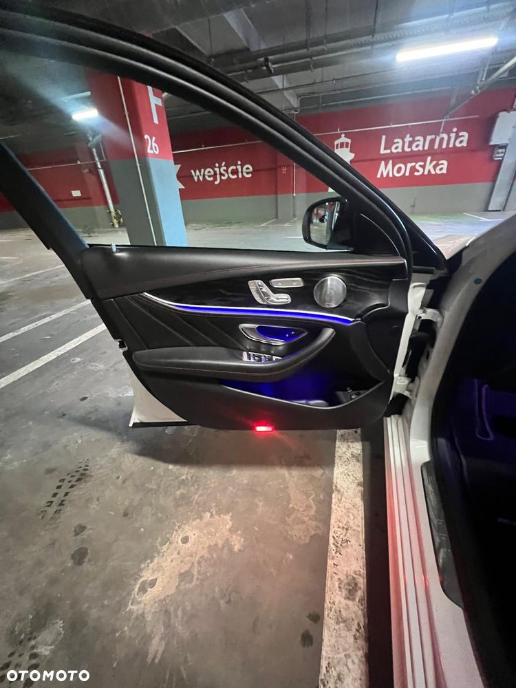 Mercedes-Benz Klasa E 43 AMG 4-Matic - 18