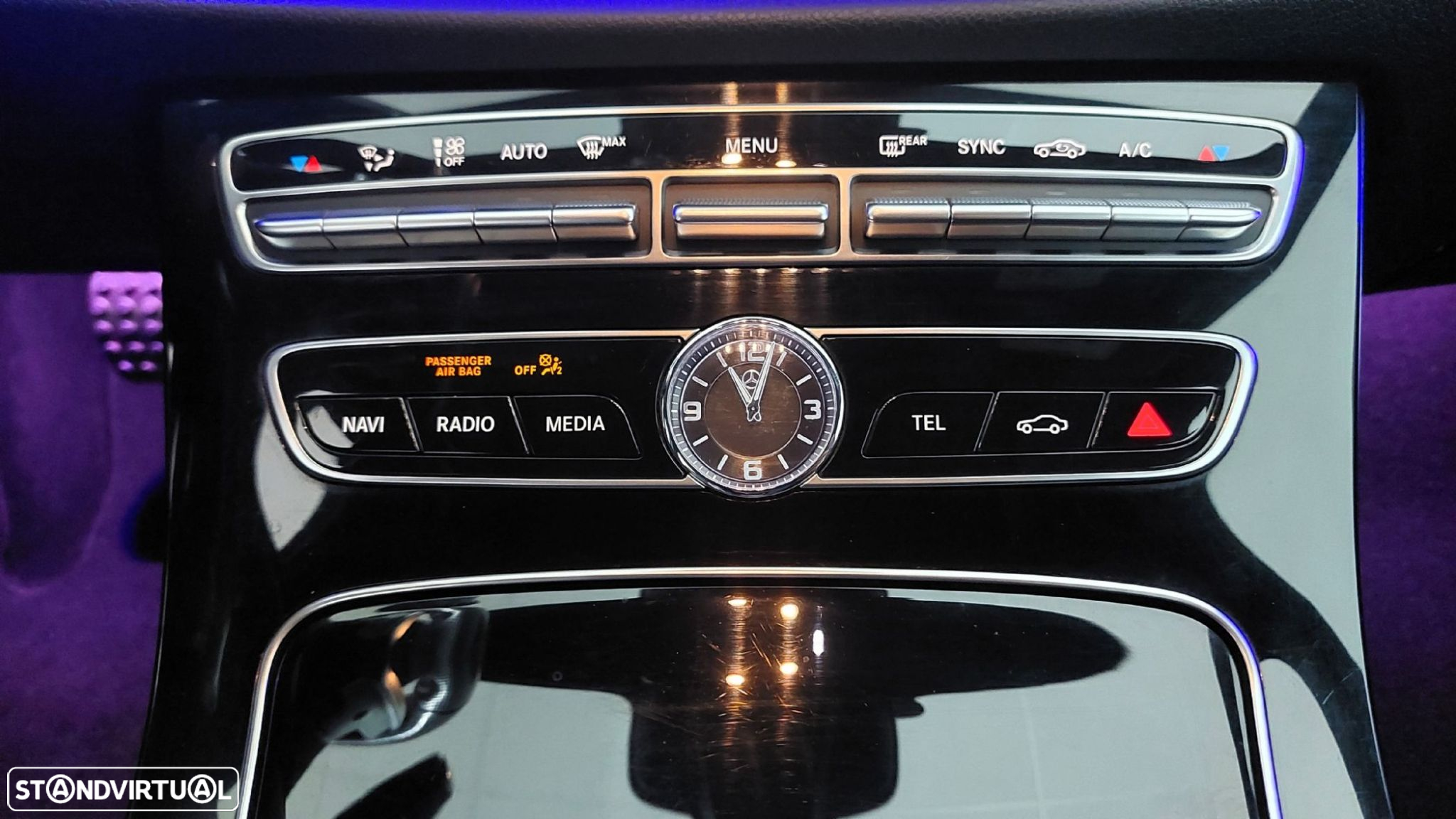 Mercedes-Benz E 220 d AMG Line - 12