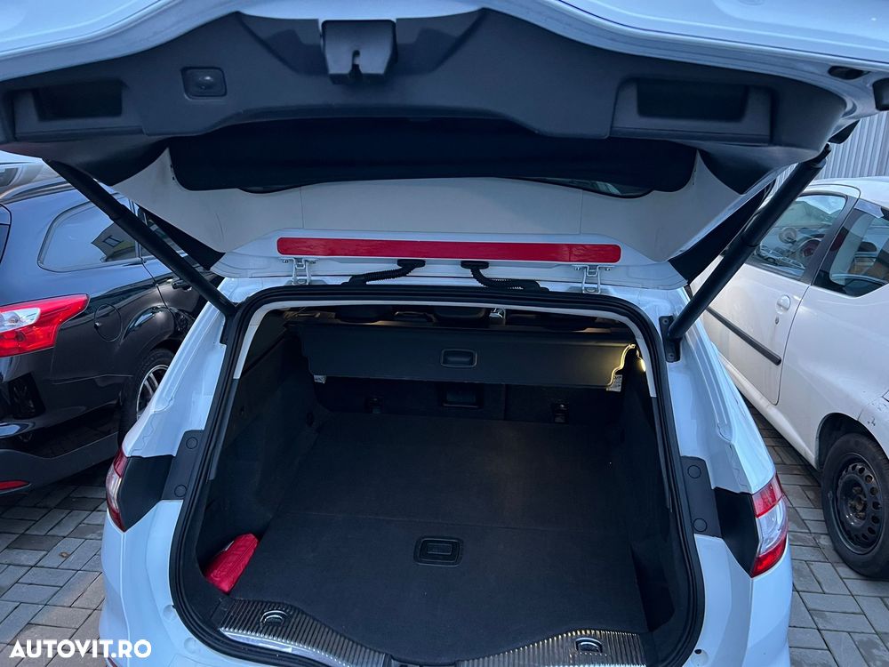 Ford Mondeo 2.0 TDCI PowerShift ST Line High - 16