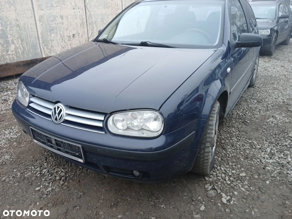 GOLF IV 1.4 Silnik BCA Skrzynia DUW  LA5G silnik skrzynia napęd sanki belka wahacz wahacze zacisk zaciski zwrotnica piasta kopyto mc person amortyzator sprężyna