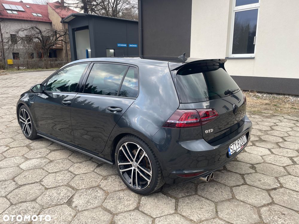 Volkswagen Golf GTD (BlueMotion Technology) DSG - 9