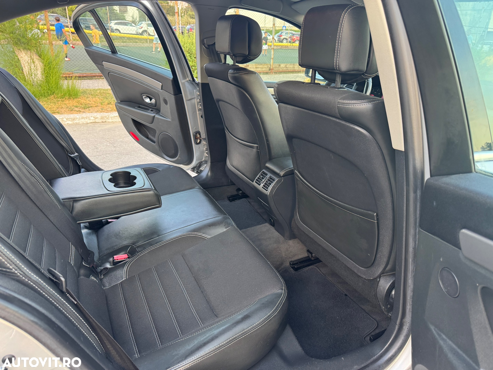 Renault Laguna Grandtour dCi 110 FAP Limited - 7