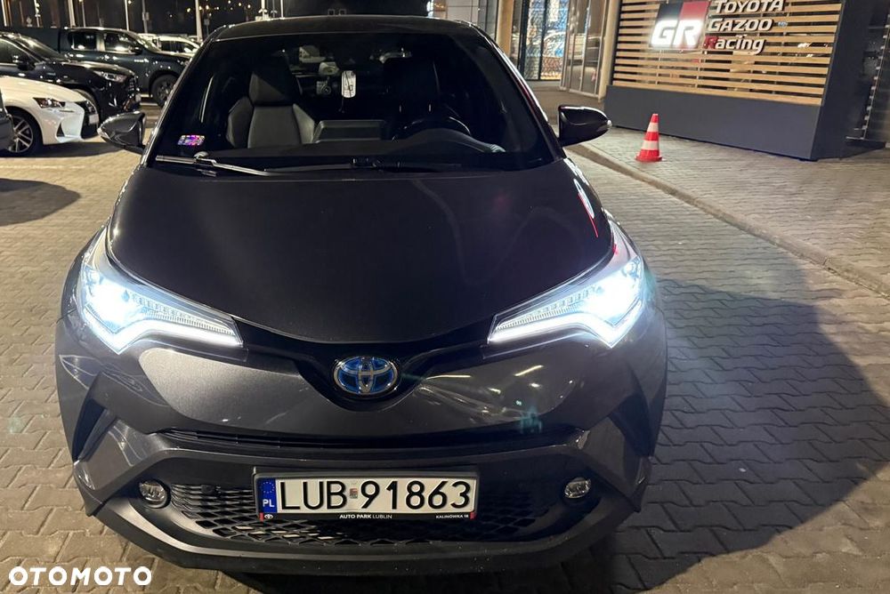 Toyota C-HR - 16