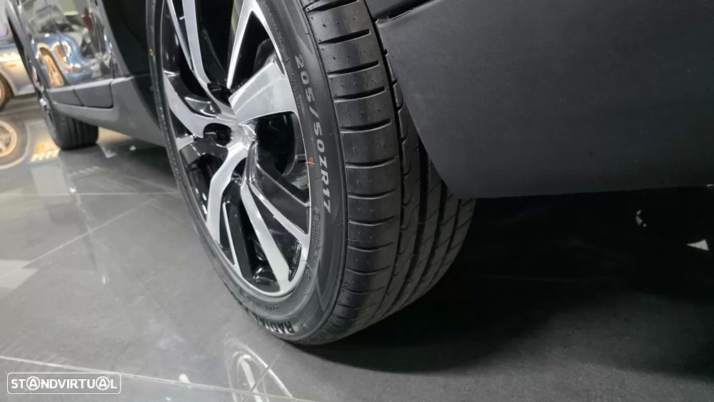 Peugeot 2008 PureTech 110 Stop&Start EAT6 Crossway - 33