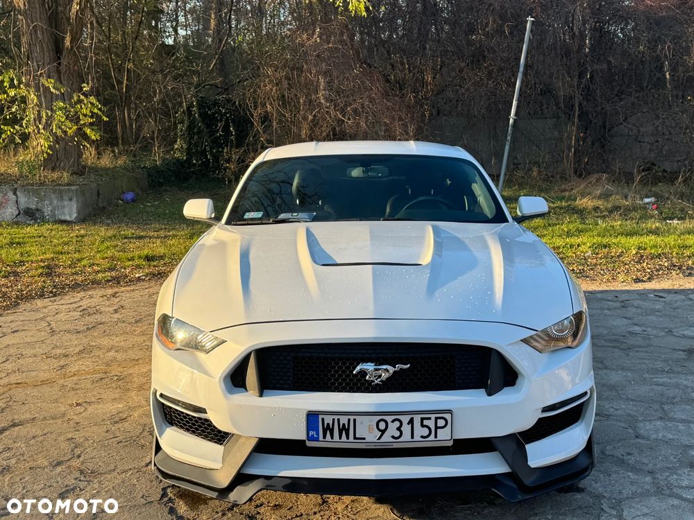 Ford Mustang - 2