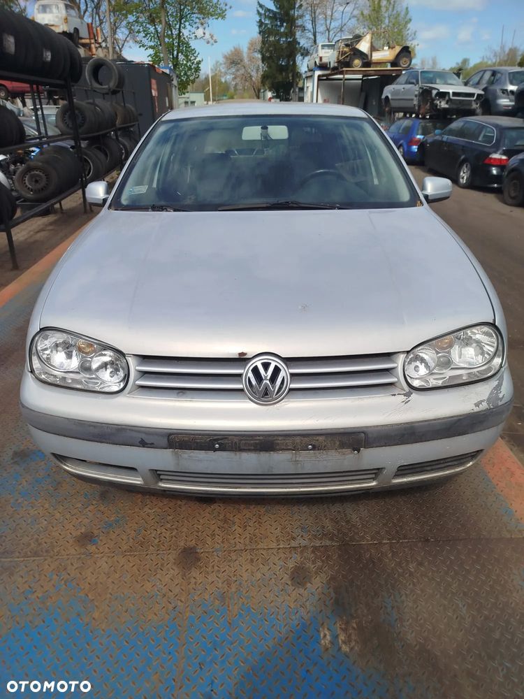 Volkswagen Golf 4  na części - 1