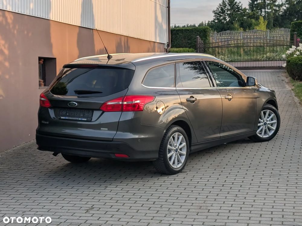 Ford Focus - 16