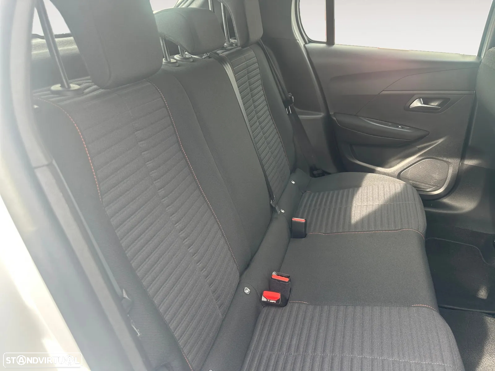 Peugeot 208 1.5 BlueHDi Active Pack - 15