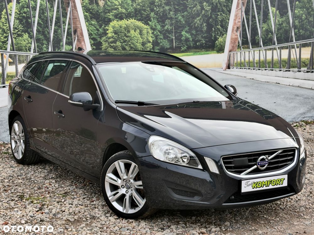 Volvo V60 2010 photo 4