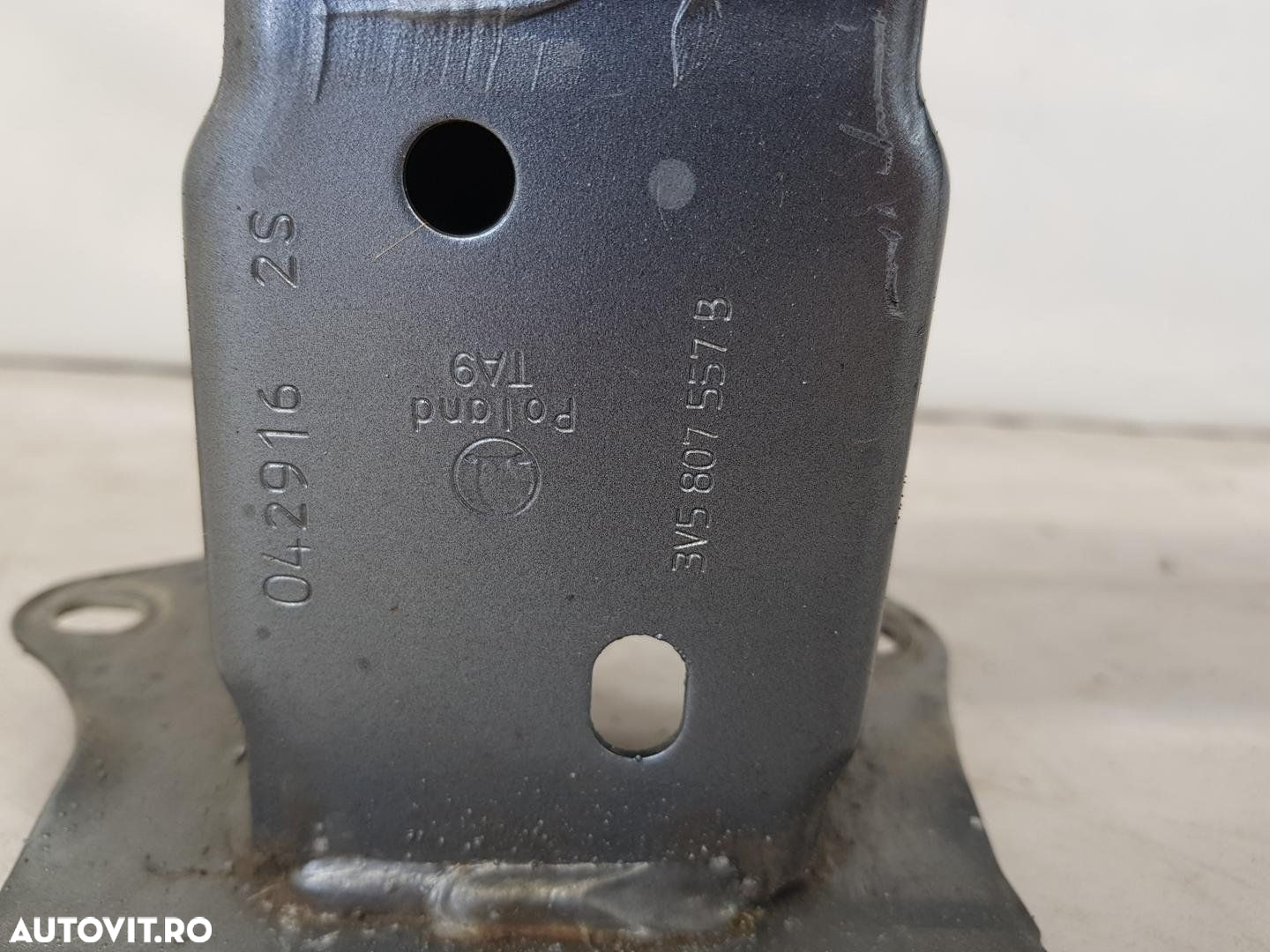 Armatura bara spate Skoda Superb 3 berlina dupa 2016 - 5