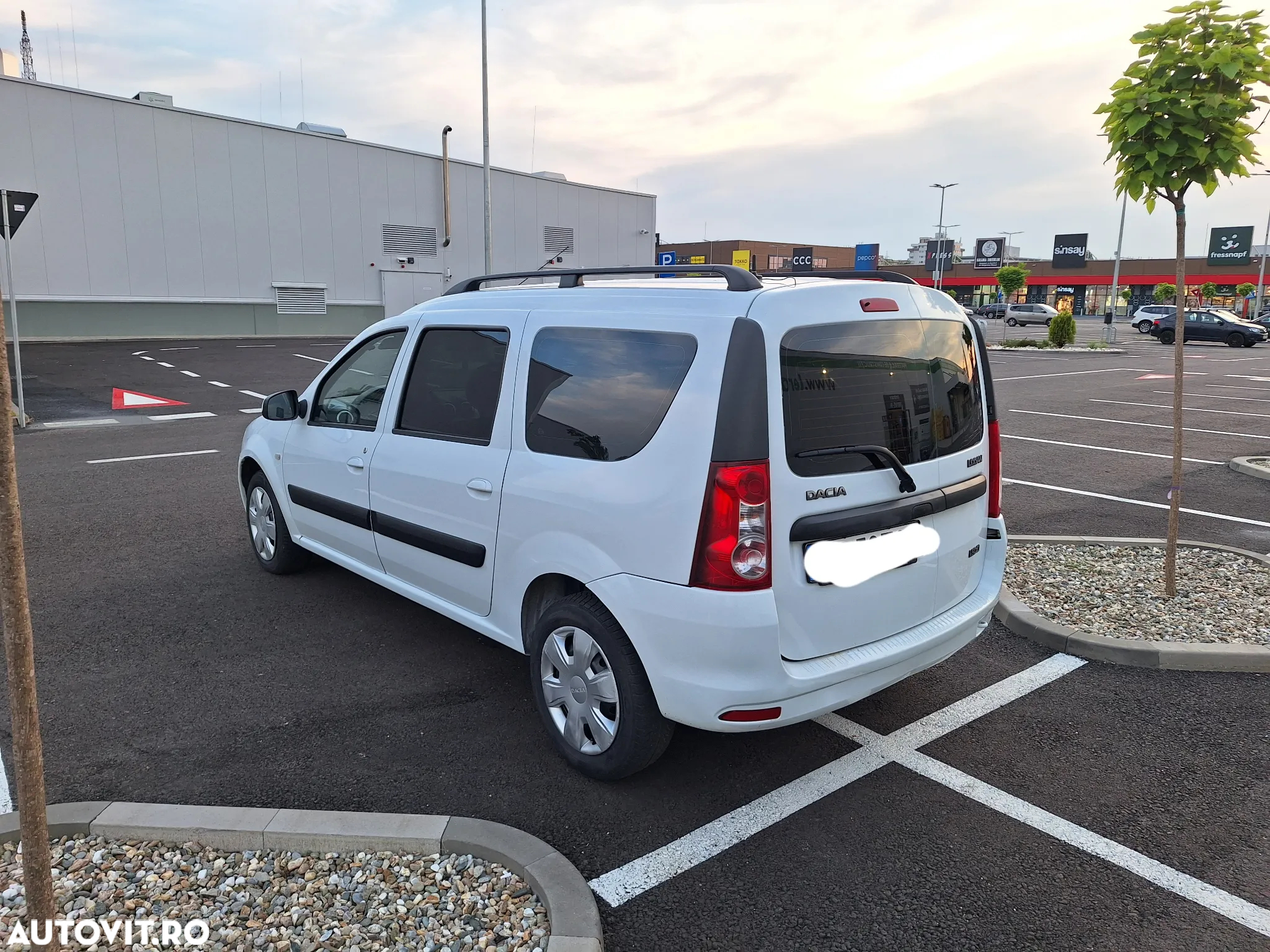 Dacia Logan 1.5 dCi Laureate - 2