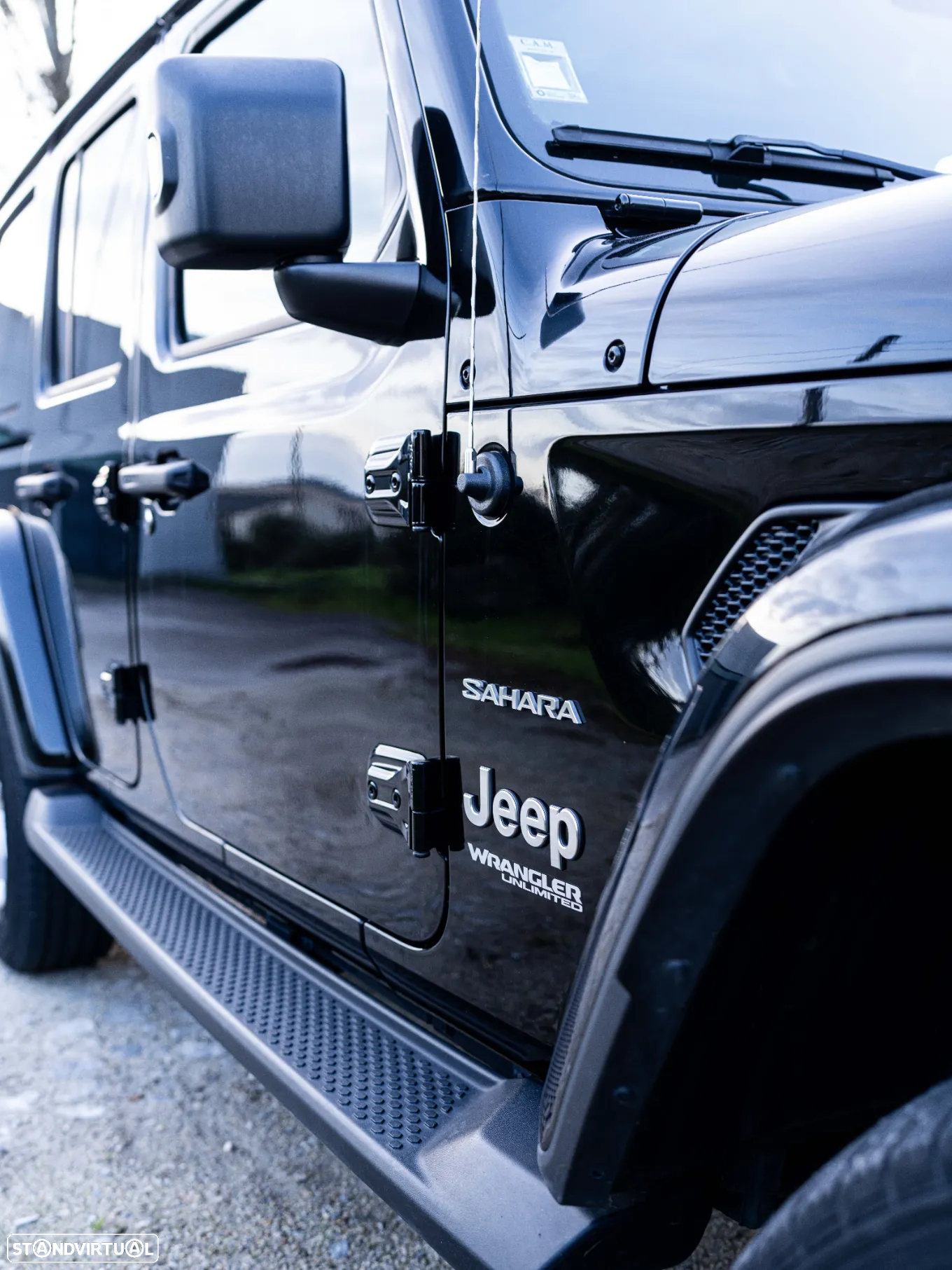 Jeep Wrangler - 16