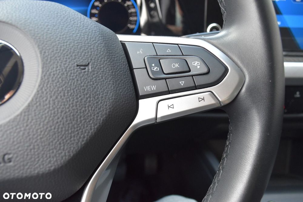 Volkswagen Golf 1.5 TSI EVO Life - 16