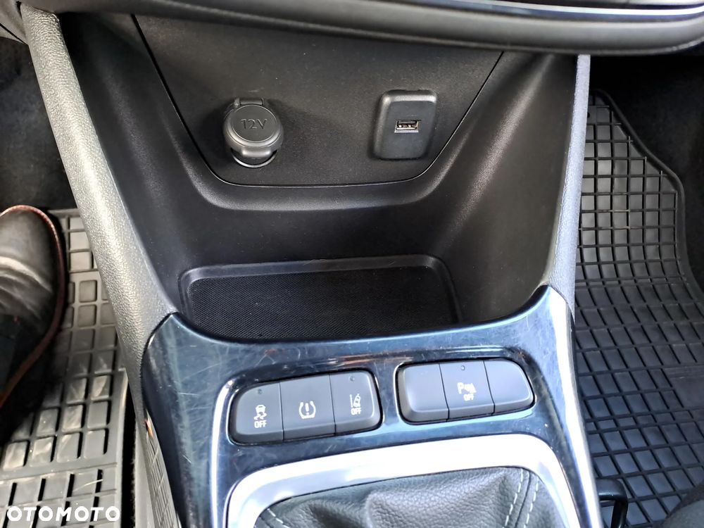 Opel Crossland X 1.2 Enjoy - 22