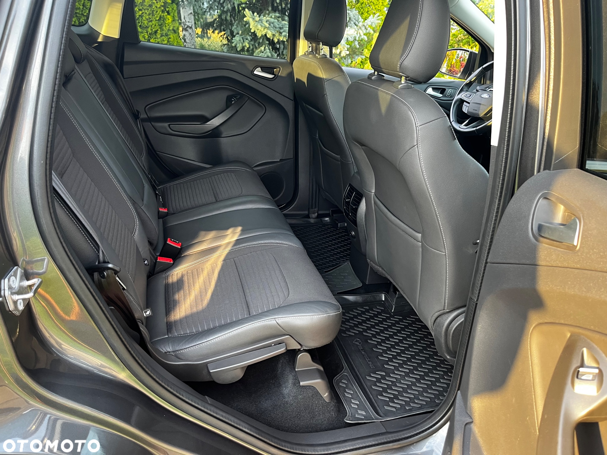 Ford Kuga 1.5 EcoBoost AWD Titanium ASS - 35