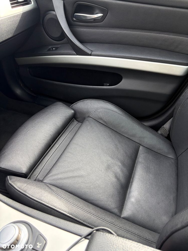 BMW Seria 3 335d - 20